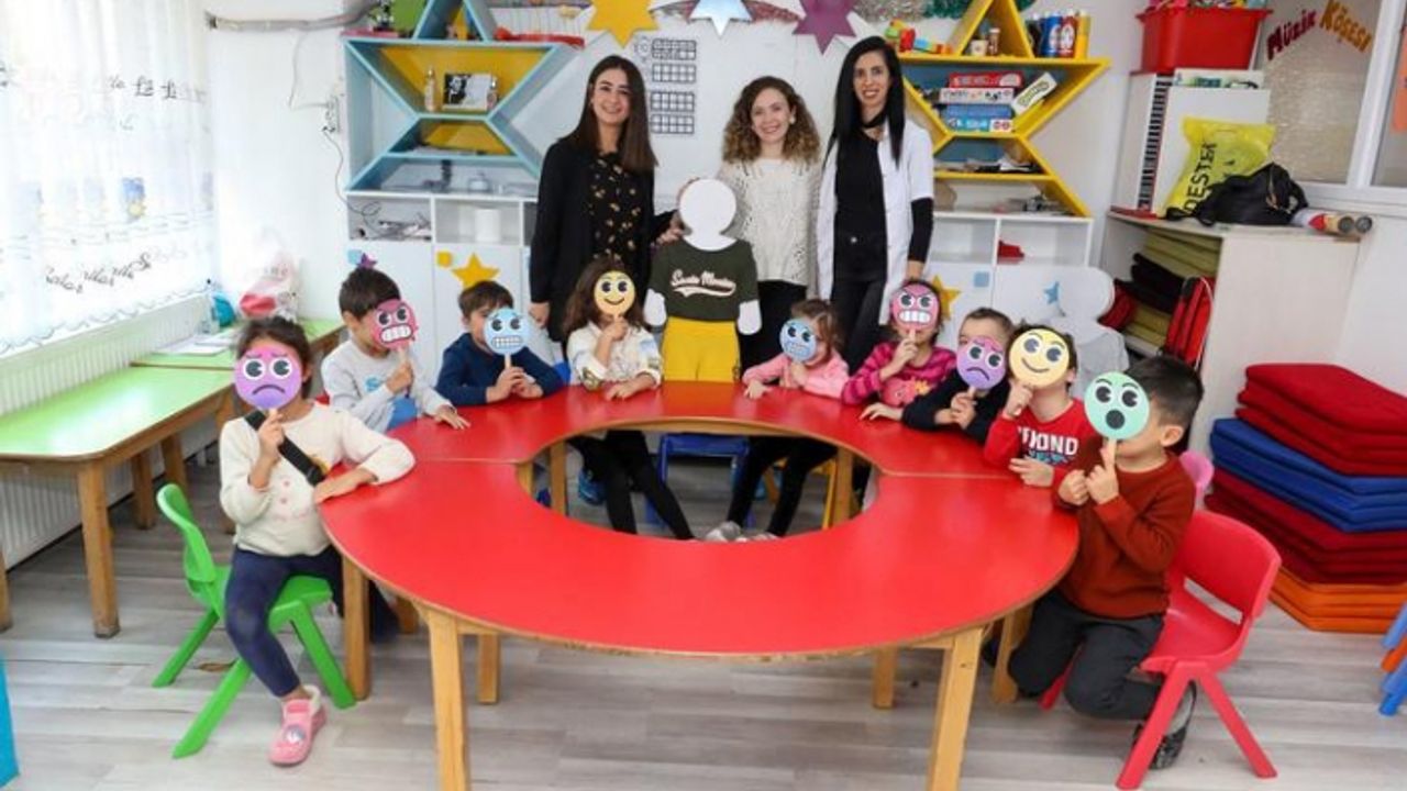 Gaziemirli çocuklar Mika ile kendini korumayı öğrendiler