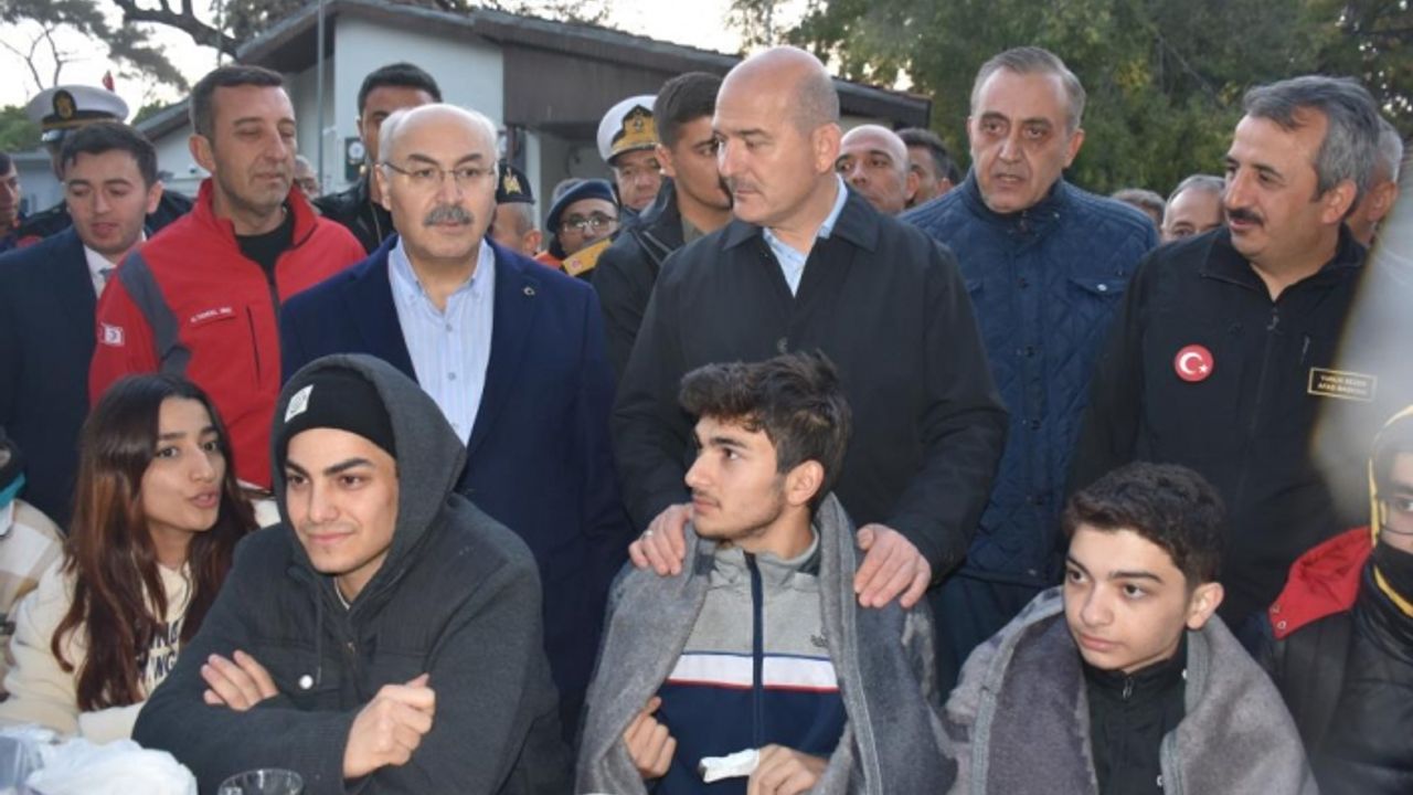 İzmir’de 62 artçı sarsıntı meydana geldi