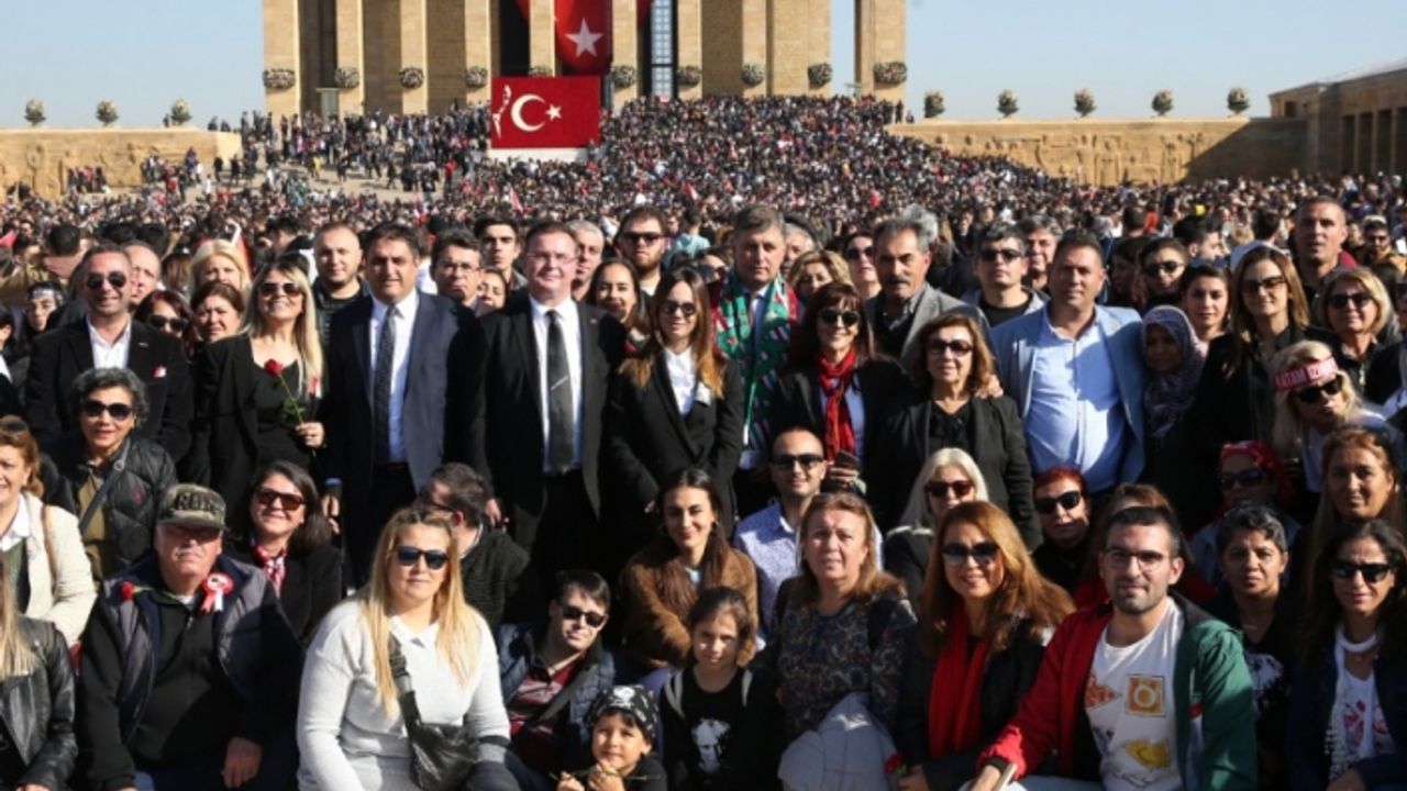 Karşıyaka'da 10 Kasım'a özel sanal tur