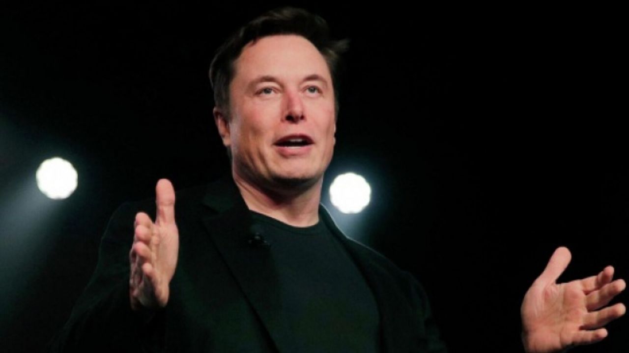 Musk, Twitter çalışanlarının yarısını işten çıkaracak