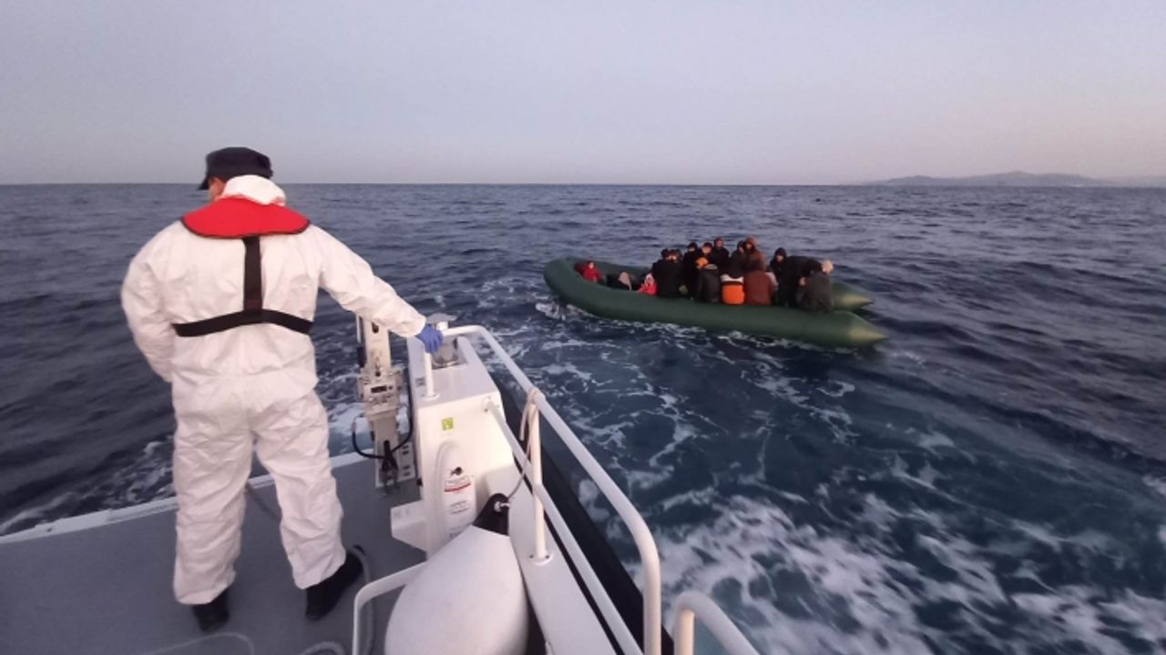 Yunanistan ölüme terk etti, Sahil Güvenlik kurtardı