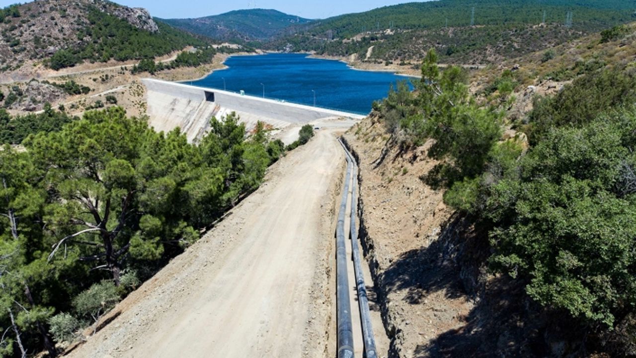 Çeşme'ye içme suyu müjdesi: İsale hattı tamam