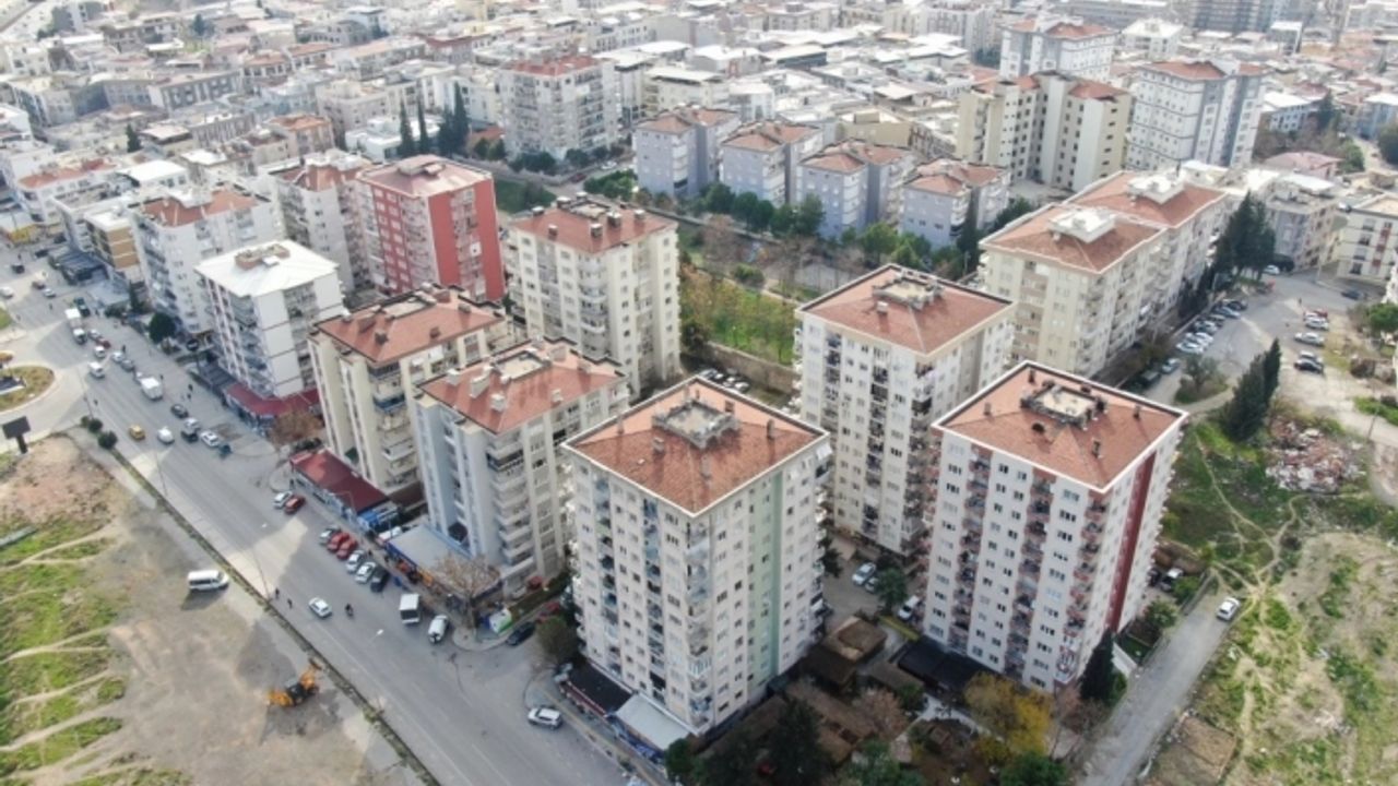 İzmir konutlarında arz talebi karşılamıyor