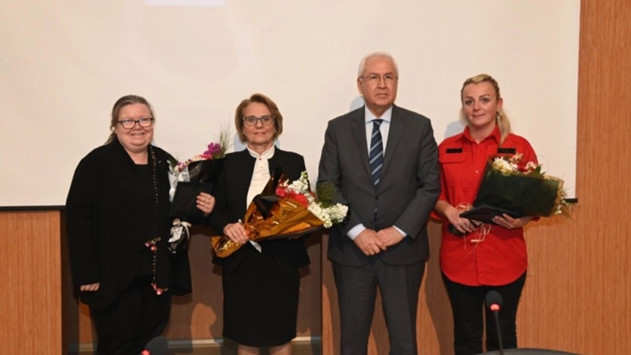 Depremde kadın olmanın zorluğunu anlattılar