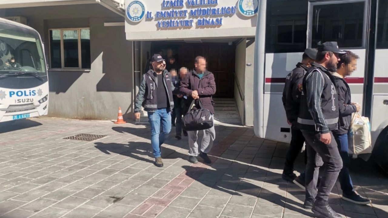 Gazi Turgut Aslan Operasyonu’nda gözaltına alınan FETÖ şüphelileri adliyede