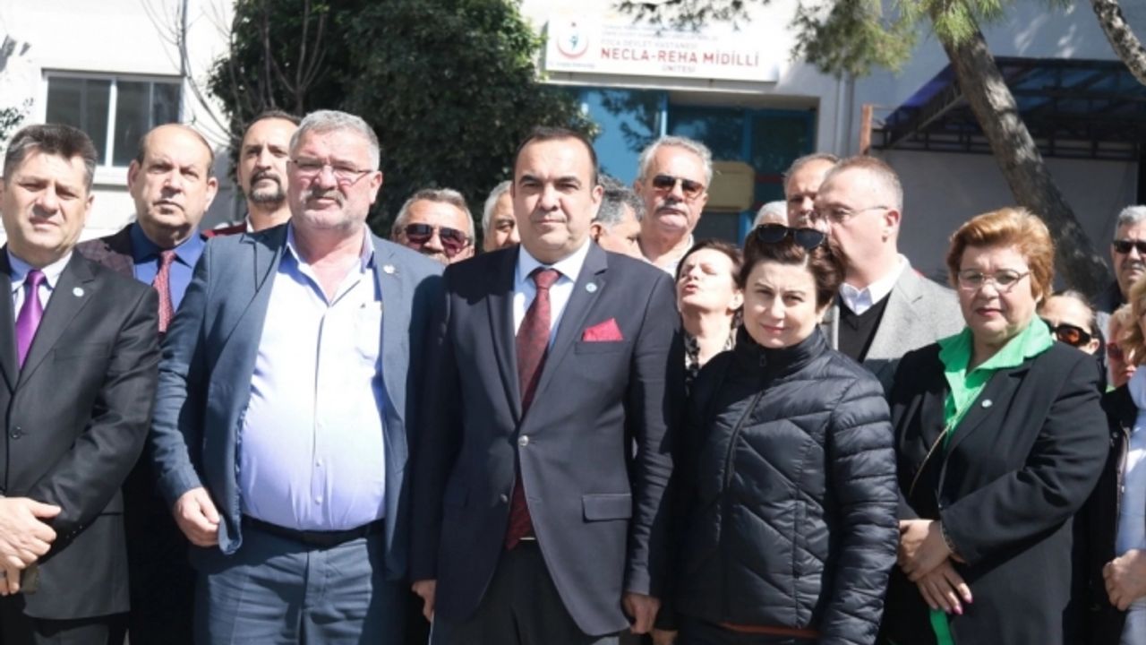 İYİ Parti İl Başkanı Bezircilioğlu Foça'da konuştu: Eski devlet hastanesini sattırmayacağız