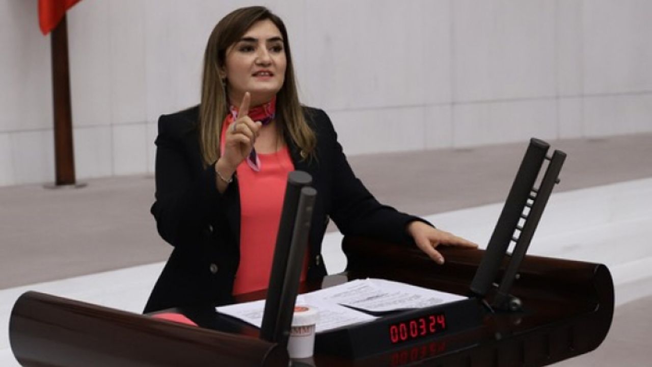 Kılıç: “İzmir’de yabancılara 1.9 Milyarlık taşınmaz satıldı”