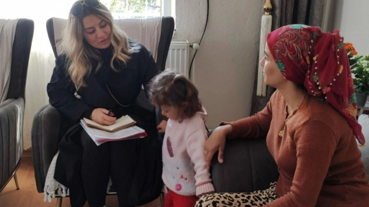 Kınık Belediyesi'nden depremzedelere psikolojik danışmanlık hizmeti
