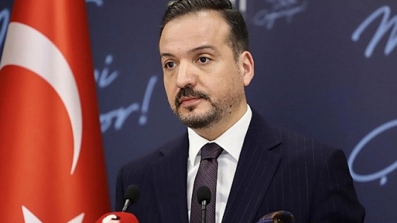 Kürşad Zorlu'dan 'seçimlerde parmak boyası' açıklaması