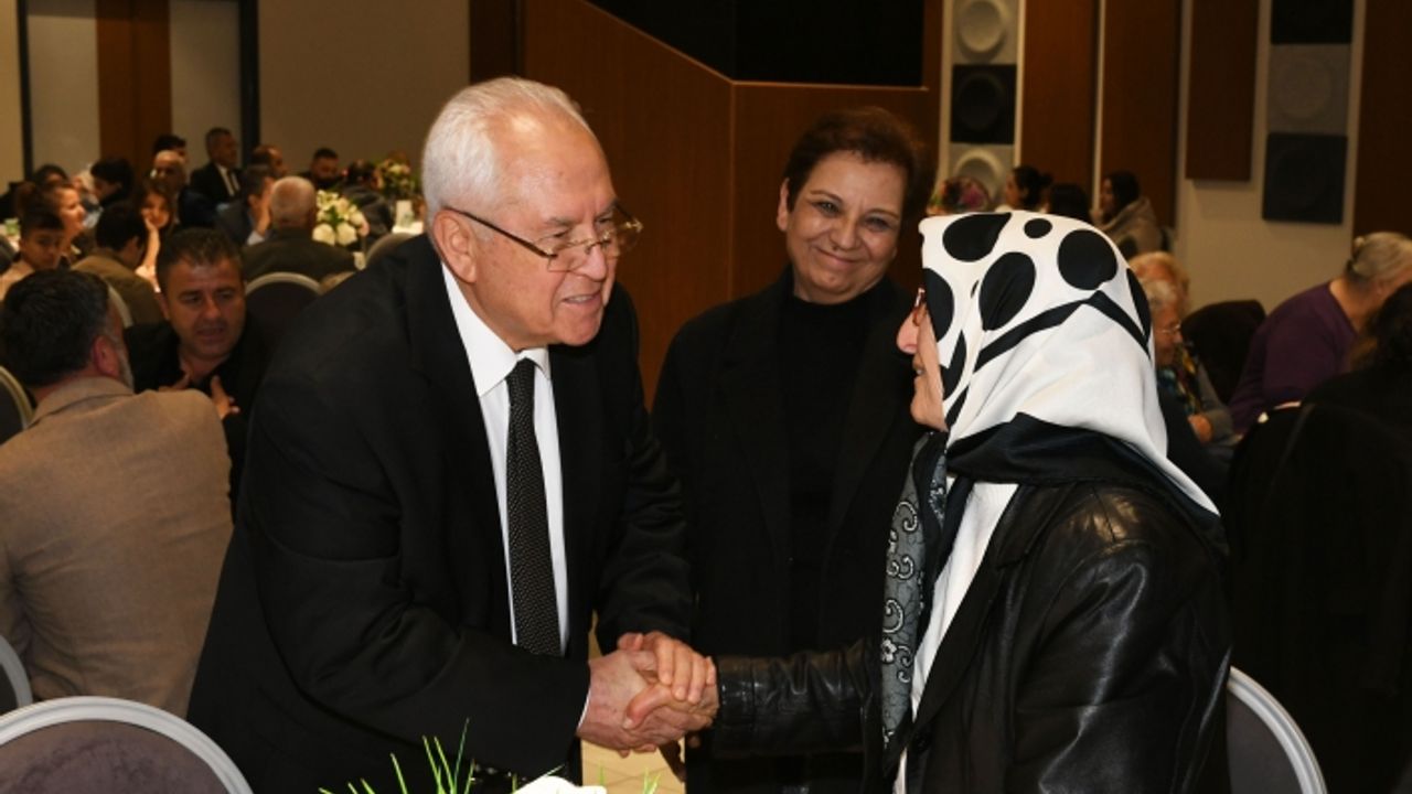 Başkan Selvitopu, şehit yakınları ve gazilerle iftarda buluştu
