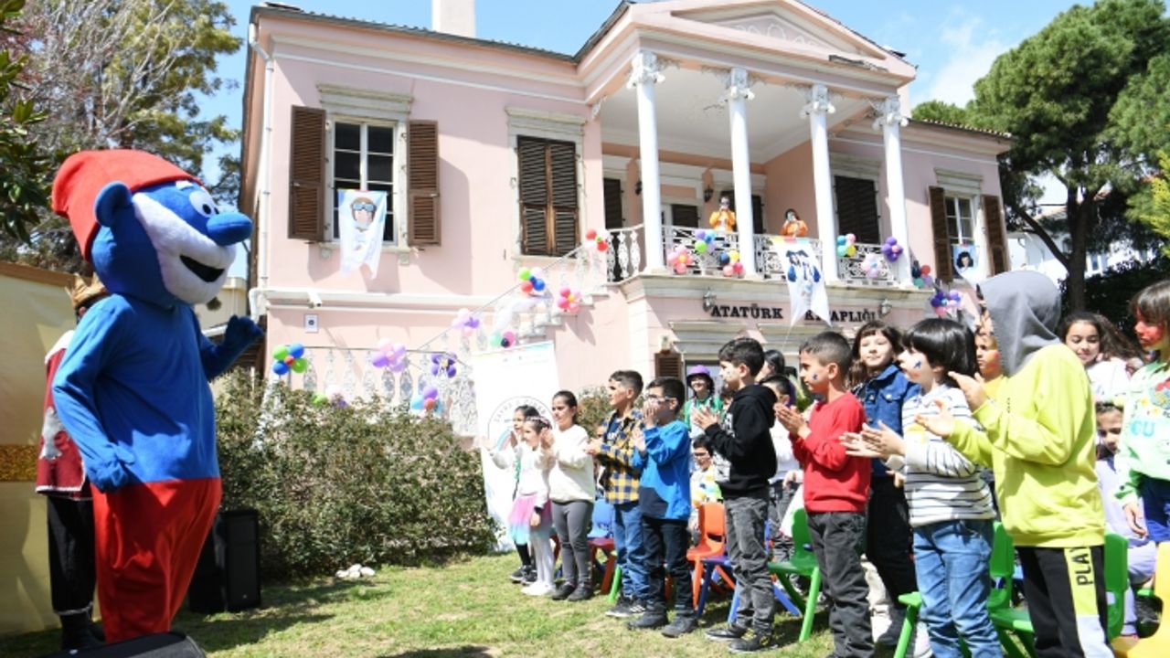 Depremzede çocuklara Bornova Belediyesi’nden moral etkinliği