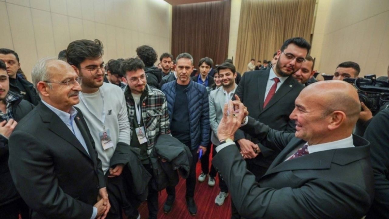 Kılıçdaroğlu ve Soyer gençlerle buluştu: ''Değişim senin elinde''