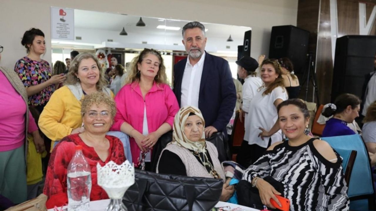 Bayraklılı kadınlardan Kılıçdaroğlu'na tam destek