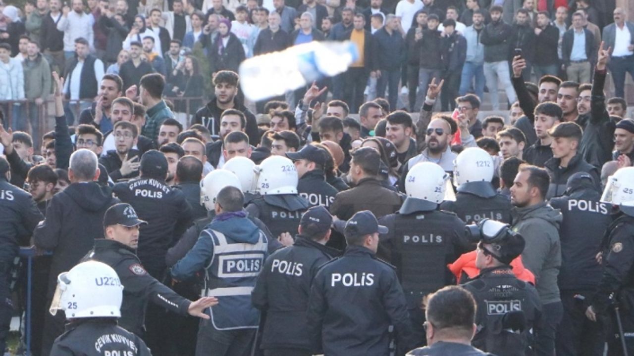 İmamoğlu’na Erzurum’daki saldırıda gözaltına alınanlar serbest