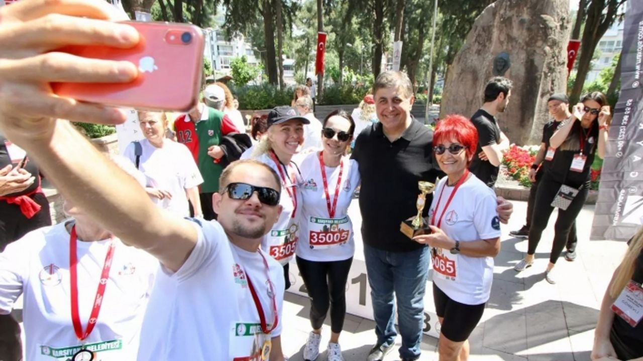 İzmirliler Dikkat! Bazı yollar trafiğe kapatılacak!