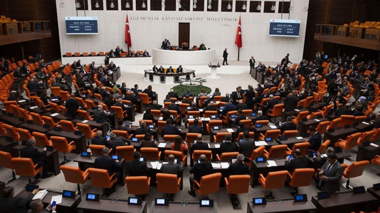 Millet İttifakı'nın 'Güçlendirilmiş Parlamenter Sistem' önerisi rafa kalktı