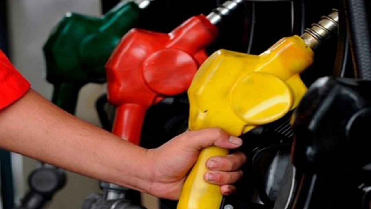 Seçim sonrası benzine zam: İzmir'de 20,93 olacak