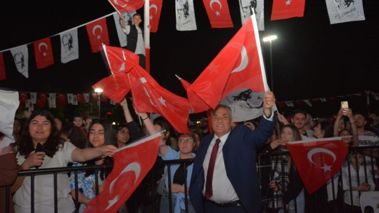 Torbalı, 19 Mayıs'ı Zakkum ile kutladı