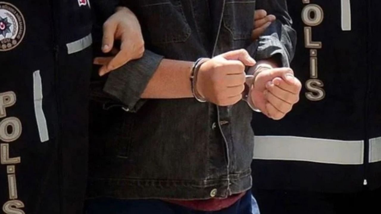 Yasa dışı silah ticareti operasyonunda 4 tutuklama