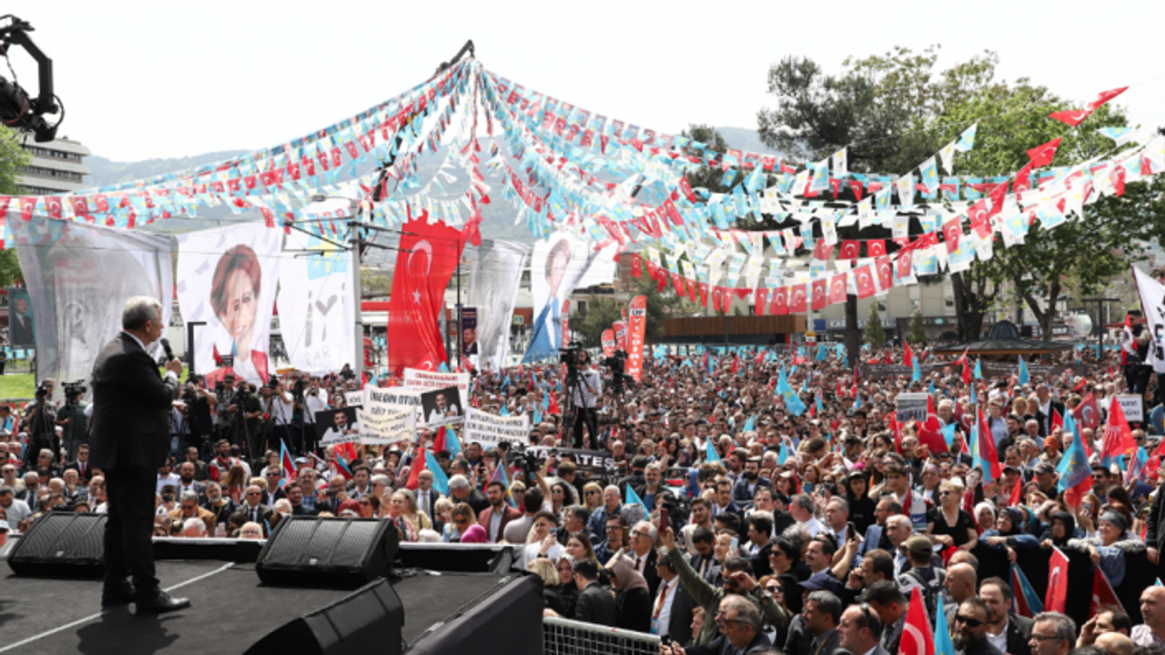 Yavaş'tan Alpay Özalan çıkışı: Kasları beyninden fazla gelişmiş trol