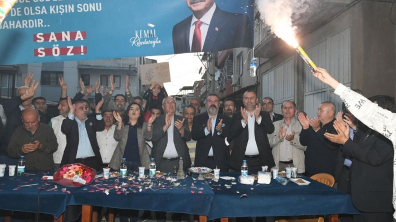 Yunus Emre Mahallesi'nde coşkulu buluşma
