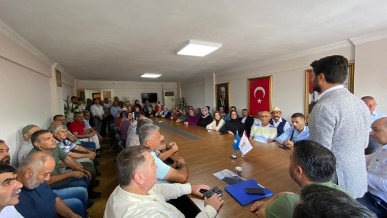 AK Parti İzmir'de, İlçe Başkanlığı için yoğun ilgi 