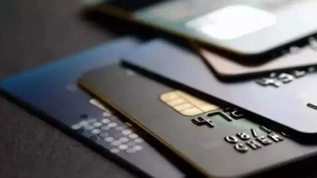 Banka birliği açıkladı: İzmirliler borç içinde!