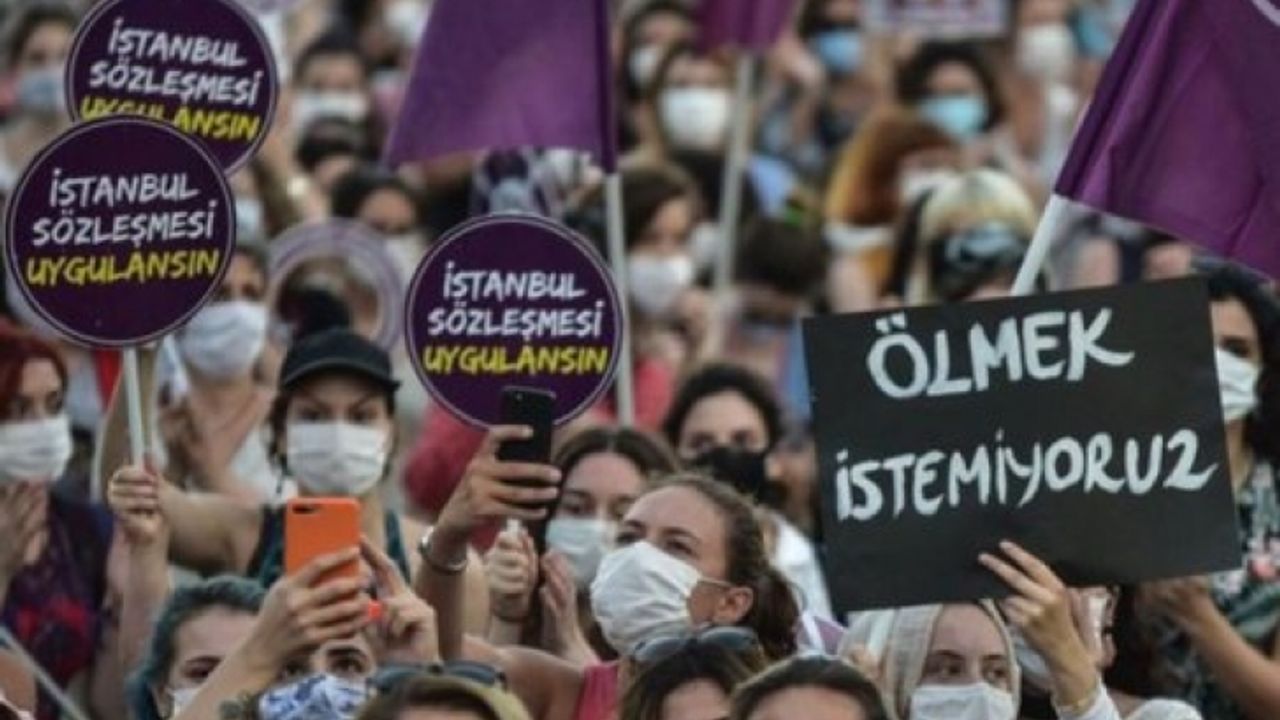 Bir ayda en az 42 kadın öldürüldü