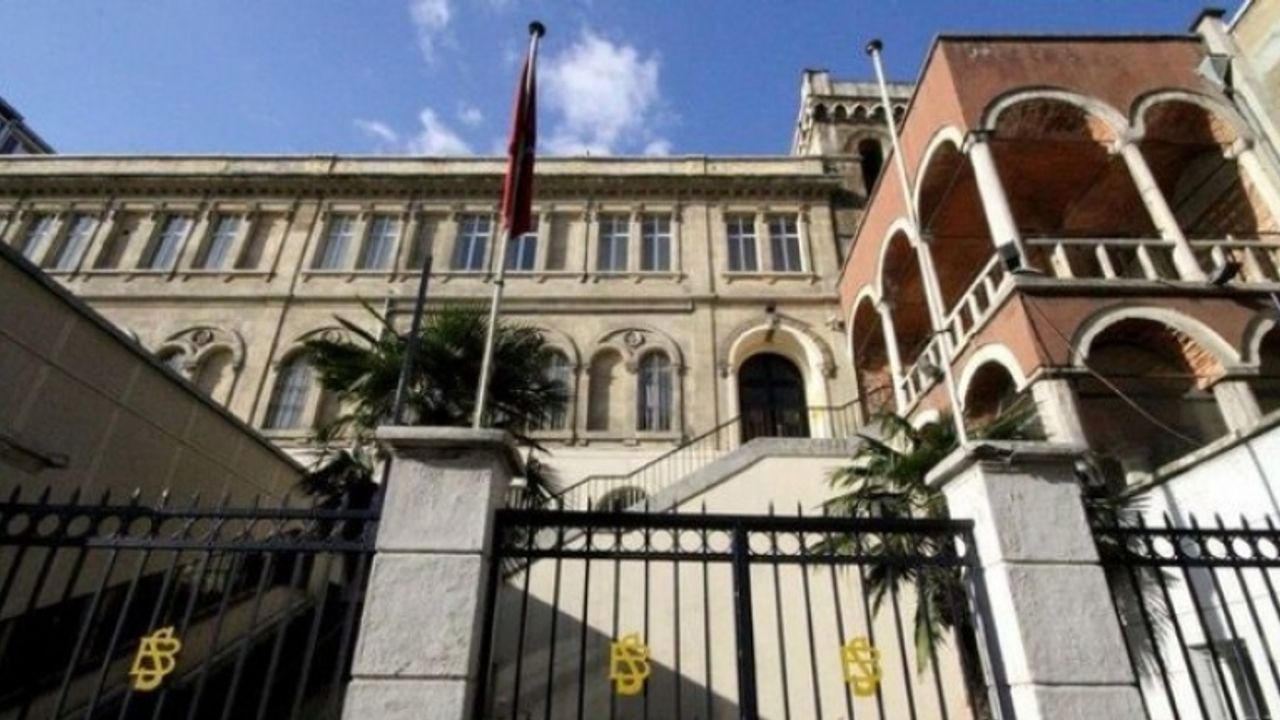 Rekabet Kurulu açıkladı: Fransız liselerine dev ceza!