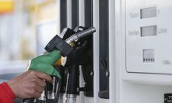 Araç sahiplerine müjde: Benzine indirim geldi!