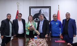 Amatör spor kulüplerinden Başkan Mutlu'ya ziyaret