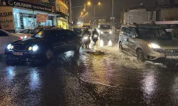 İzmir’de etkili sağanak yağış!