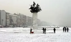 "Sarı uyarı" verildi: İzmir'in o bölgelerine kar geliyor!