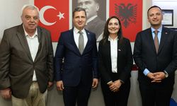 Deniz Yücel ve Başkan Eşki hukuksuzluklara karşı dayanışma mesajı verdi