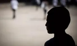 15 erkek öğrenciye 8 yıl süren cinsel istismar skandalı!