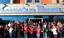 Karabağlar'da işçiler iş bıraktı: Belediyeden açıklama geldi!