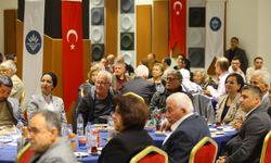 Karabağlar 'da eğitim emekçilerine anlamlı gece