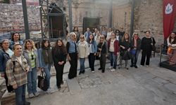 Sanat ve tarihi buluşturan Kıllıoğlu Hamamı’na yoğun ilgi