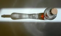 Uzmanından bandrol uyarısı: Sahte içkiye dikkat