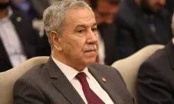 Bülent Arınç'tan İmamoğlu 'yorumu': "Siyasette erken öten horozun başını keserler"