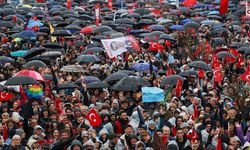 Kara bulutları dağıtacağız