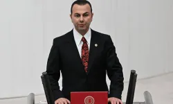 AKP'li İzsiz'in hastane paylaşımına tepki yağdı: Yanıtları kapattı