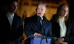 Macaristan'da seçimi kazanan Magyar'dan devir teslim çağrısı