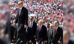Dış tehdit, iç cephe, devlet aklı: Hep beraber halaya!