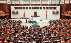 Torba yasa meclisten geçti: En düşük emekli maaşı arttı!