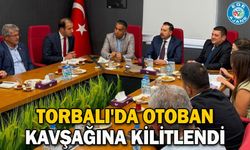 Torbalı'da otoban kavşağına kilitlendi