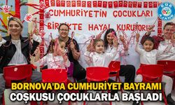 Bornova'da Cumhuriyet Bayramı coşkusu çocuklarla başladı