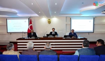 Vali Masatlı, merkez mahalle ve köy muhtarları ile bir araya geldi
