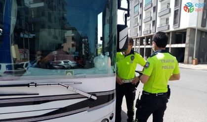 Bingöl’de tedbirleri ihlal eden firma ve yolculara 4 bin 718 TL ceza kesildi