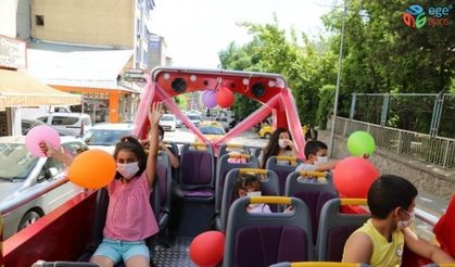 Tunceli’de 14 yaş altına tur otobüsüyle şehir turu